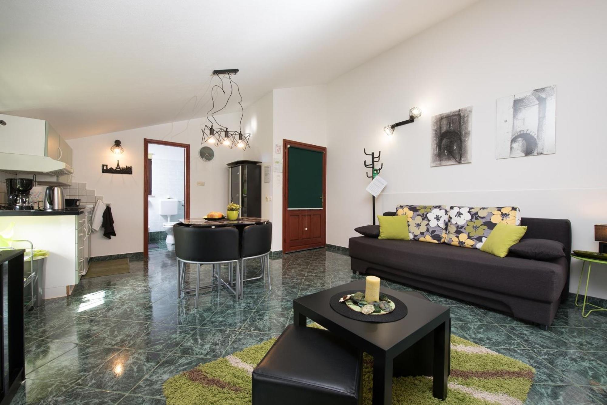 Apartments Villa Zara Lovran Eksteriør bilde