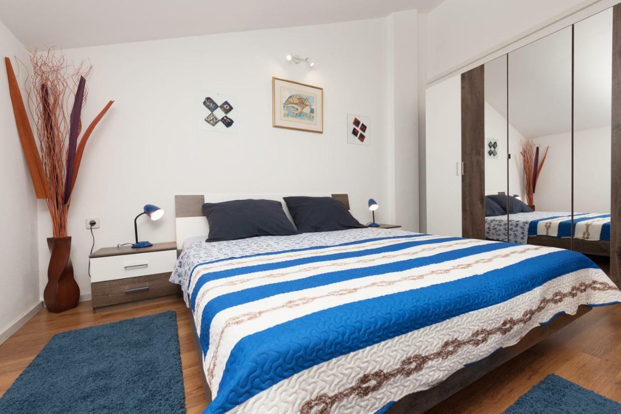 Apartments Villa Zara Lovran Eksteriør bilde